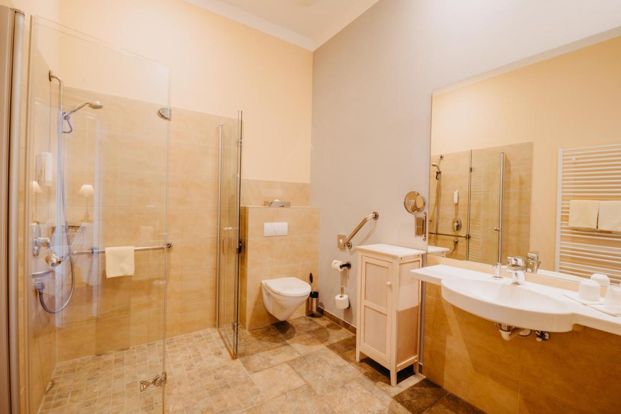 Hotel Schloss Gehrden Luaran gambar